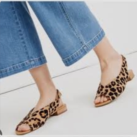 Madewell Shoes - Madewell Tavi Leopard Print Slingback Sandals Size 7.5